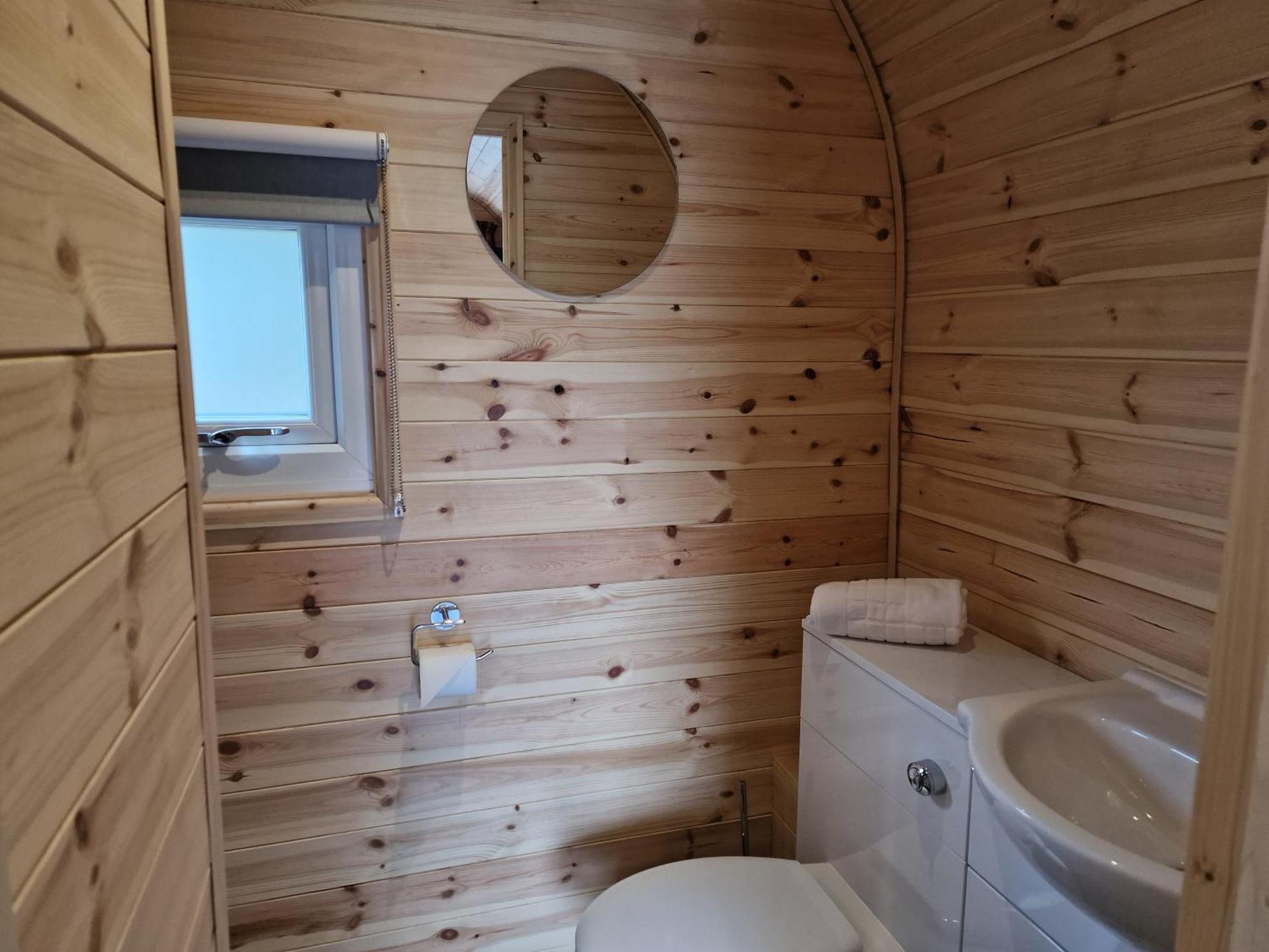 DurnamuckRowan Gorgeous Glamping Hideawayアパートメント エクステリア 写真