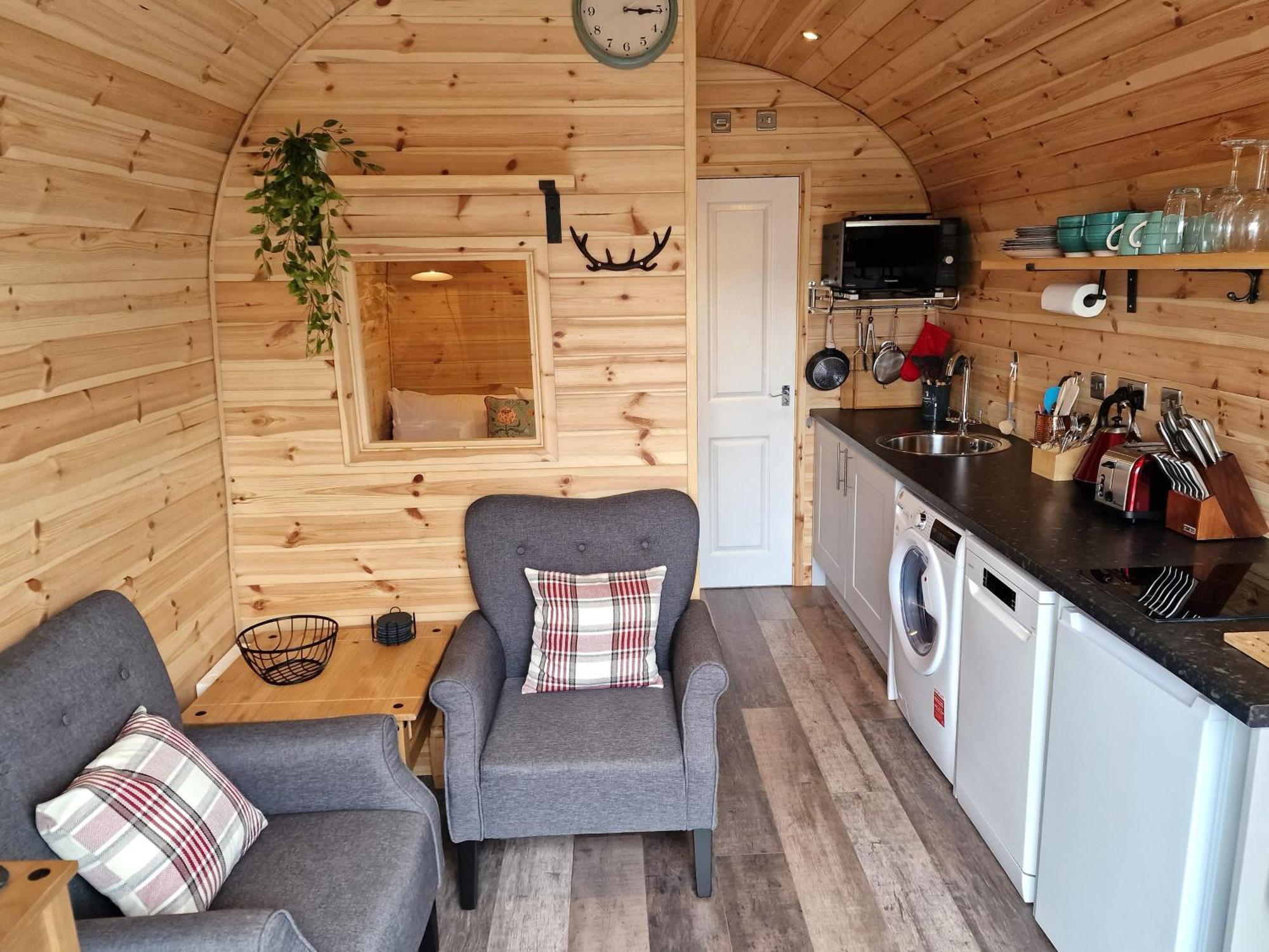 DurnamuckRowan Gorgeous Glamping Hideawayアパートメント エクステリア 写真