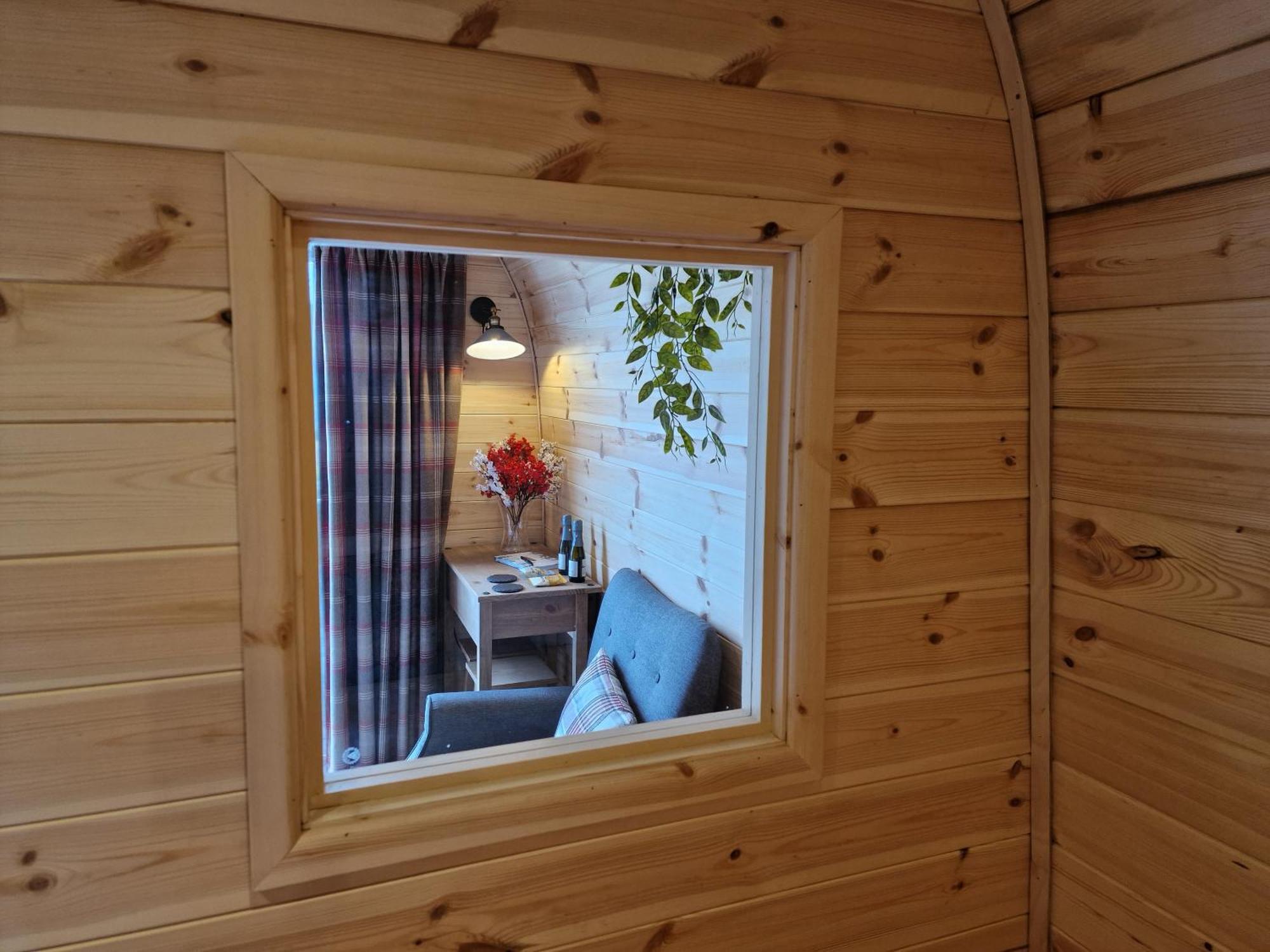 DurnamuckRowan Gorgeous Glamping Hideawayアパートメント エクステリア 写真